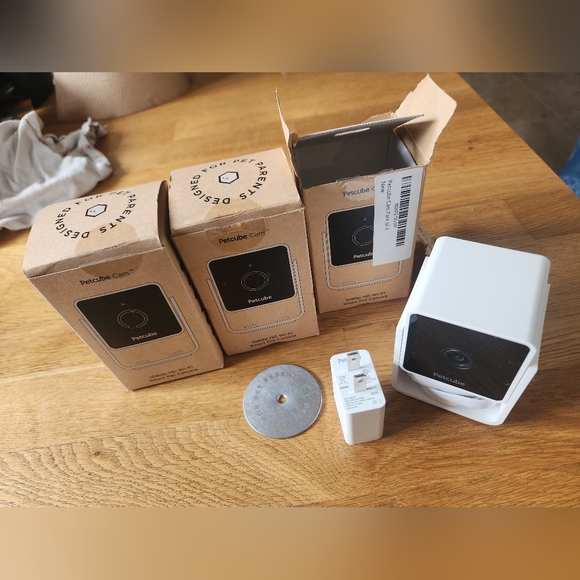 Pet Cube Magnetic Cameras x3 - Picture 1 of 1